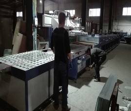 山东金源车辆附件厂成功购买我司自动玻璃丝印机烘干隧道炉一套